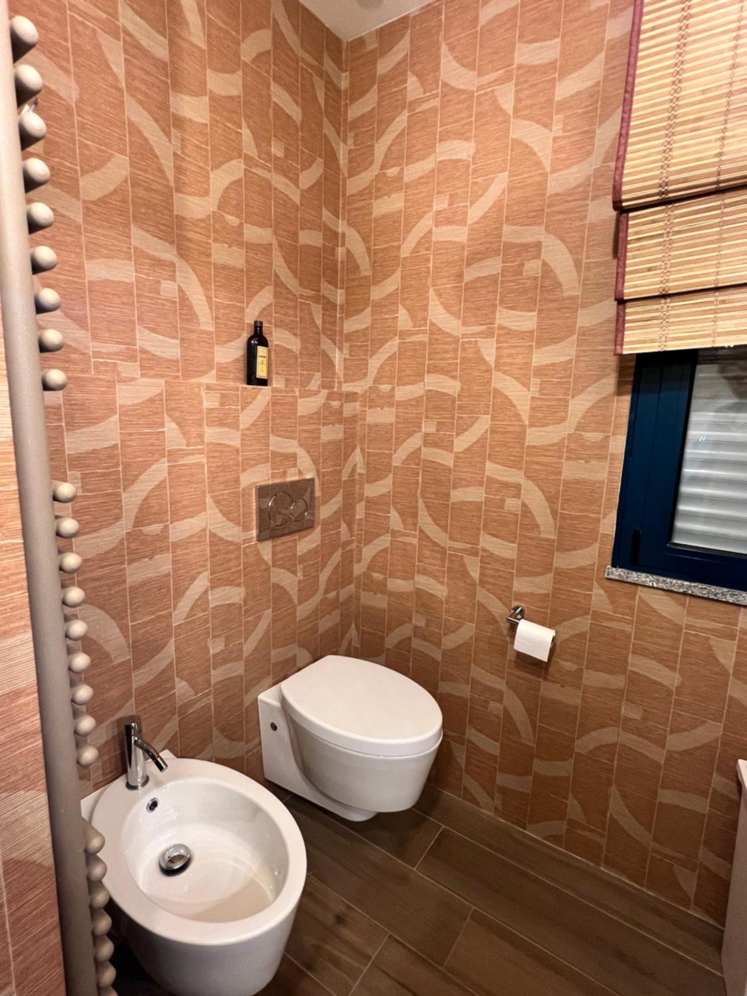 5 Viale Fano Apartment Rimini Exteriör bild